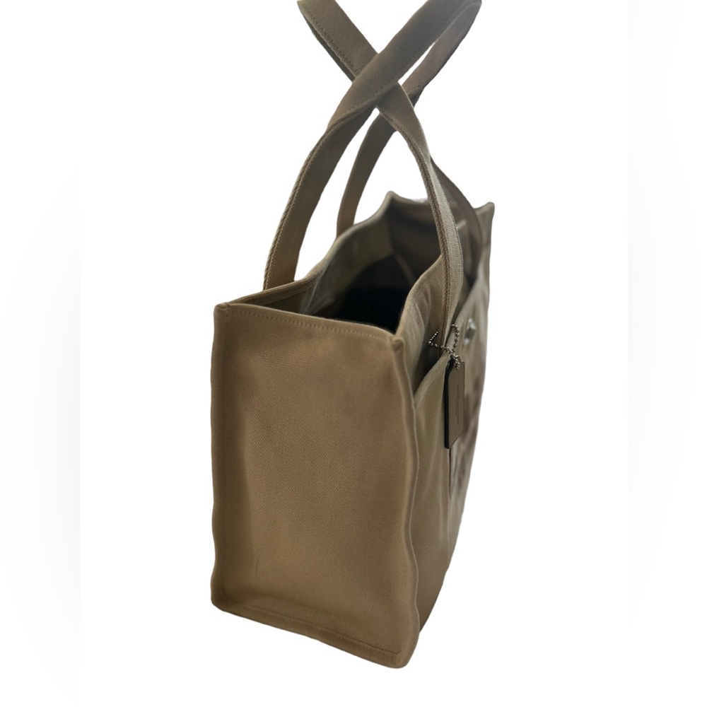 COACH LIKE NEW tan neutral large canvas tote bag - Picture 2 of 10